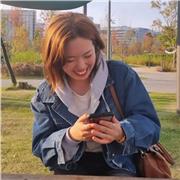 Professeure patiente et positive donne cours particuliers